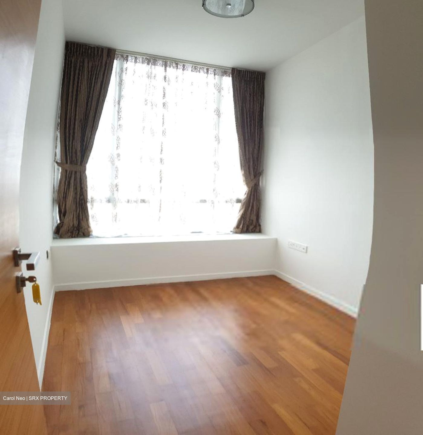 Cyan (D10), Condominium #561251131